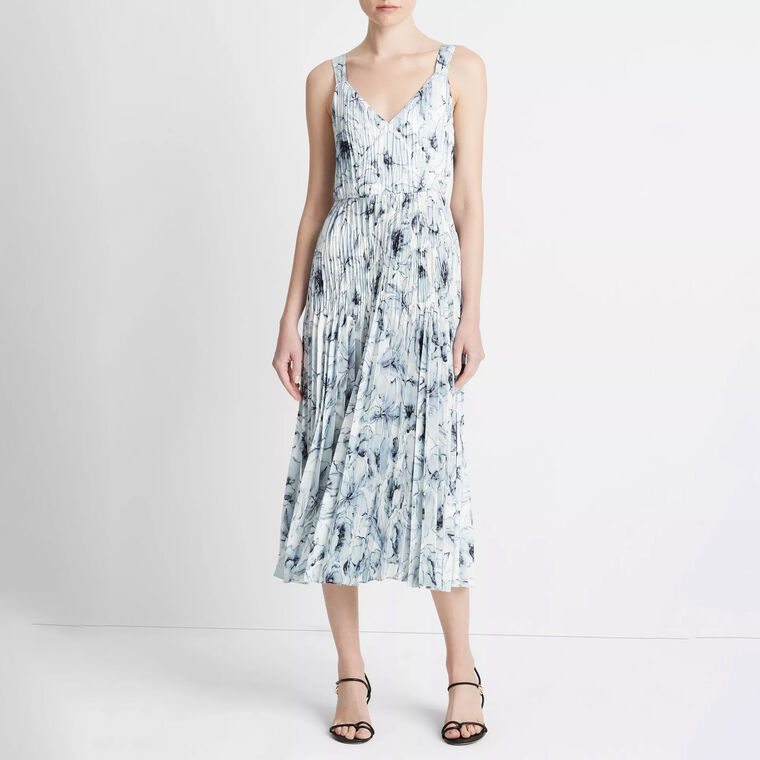 Washed Lily Pleated V-Neck Dress image number null