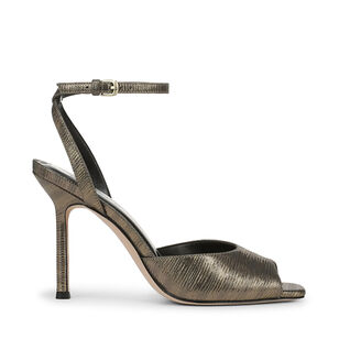 Yasmine Heel