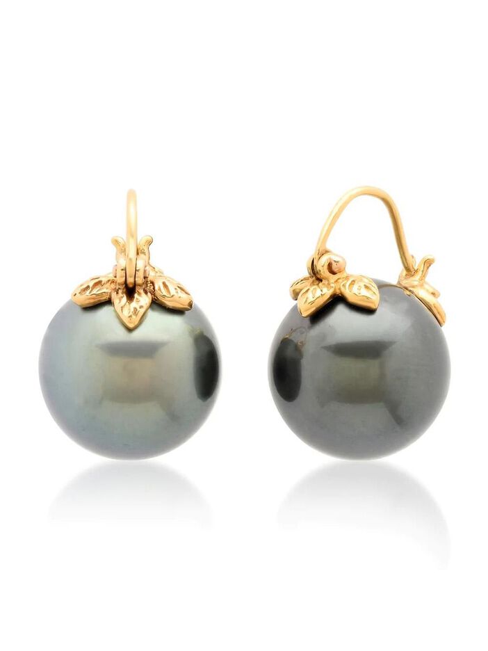 Floating Tahitian Pearls image number null