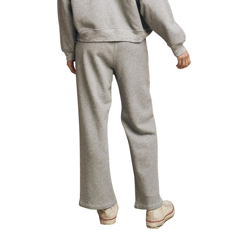 The Lap Sweatpant image number null