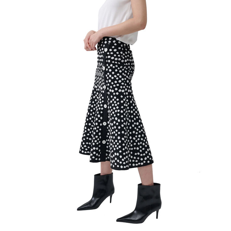 Button Detail Mermaid Mid Calf Skirt image number null