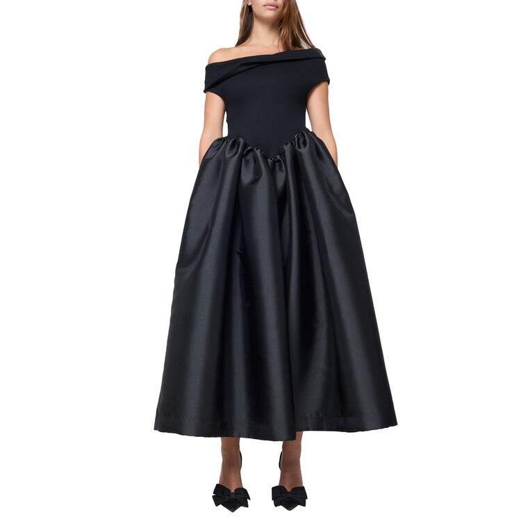 Heavy Satin Off-The-Shoulder Puff Skirt Princess Dress image number null