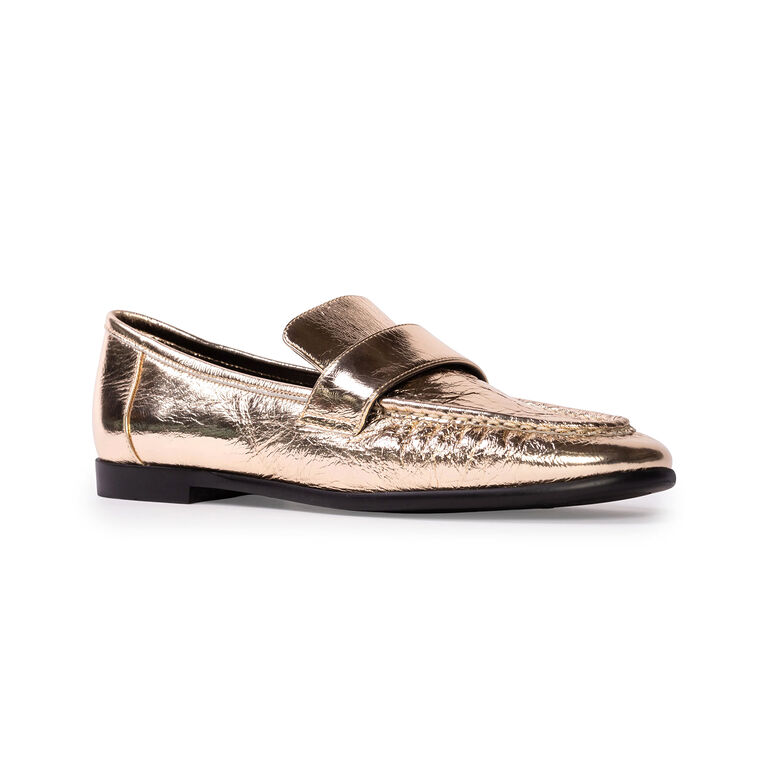 Arrow Crinkle Leather Loafer image number null