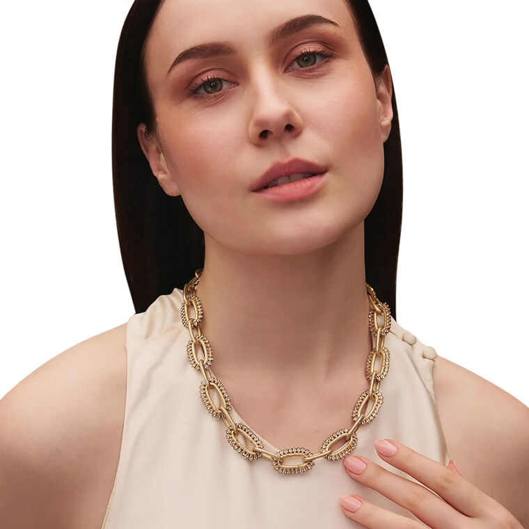 Kavi Necklace image number null