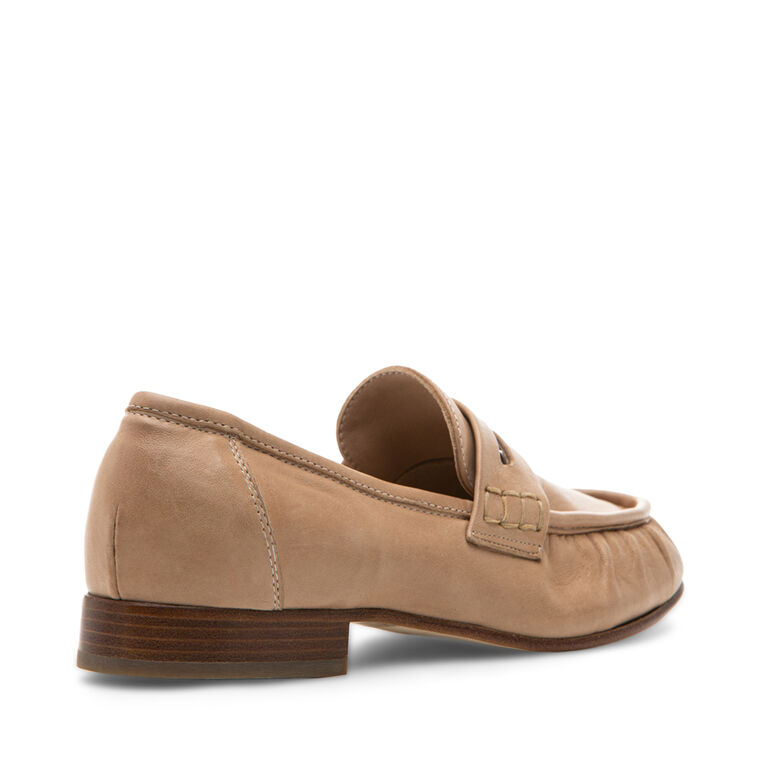 Viola Loafer image number null
