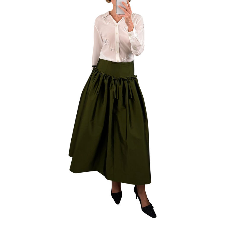 Oscar Skirt image number null