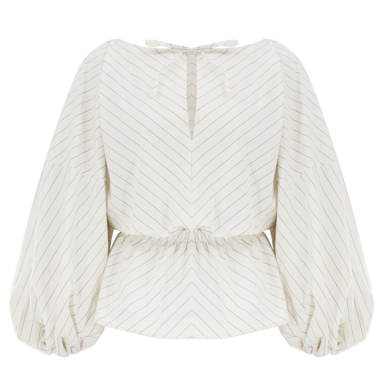 The Sonnet Top image number null