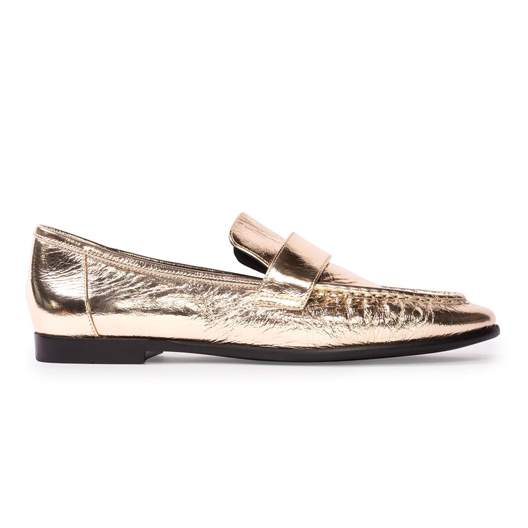 Arrow Crinkle Leather Loafer image number null