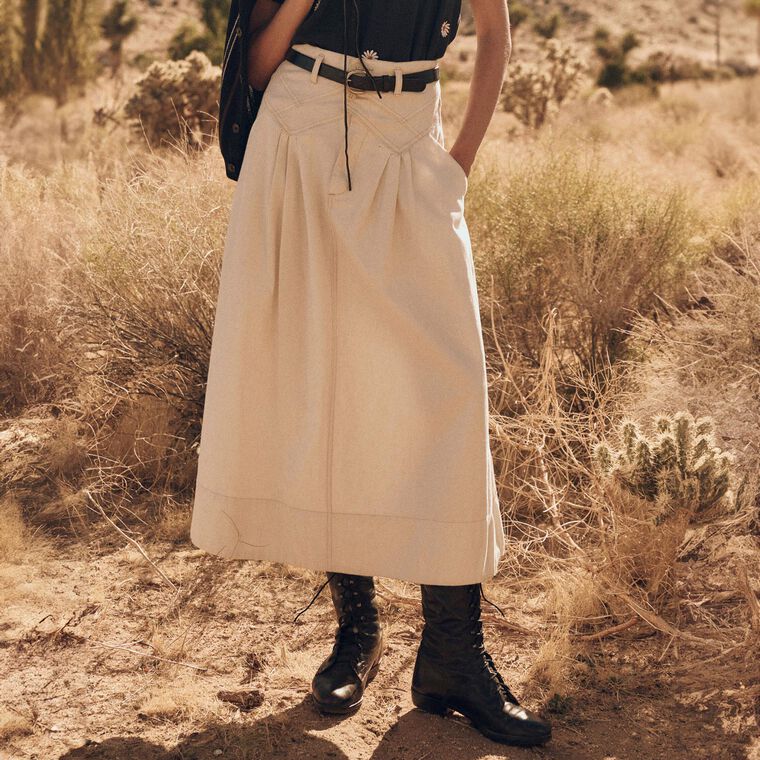 The Field Skirt image number null
