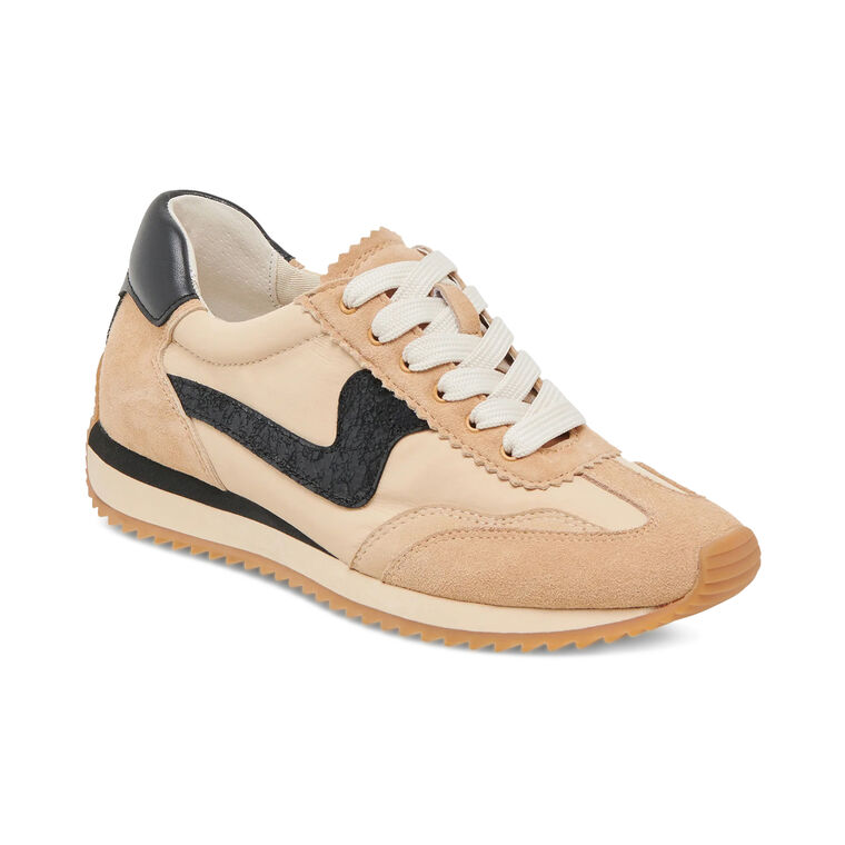 B.NTCD Sneaker image number null