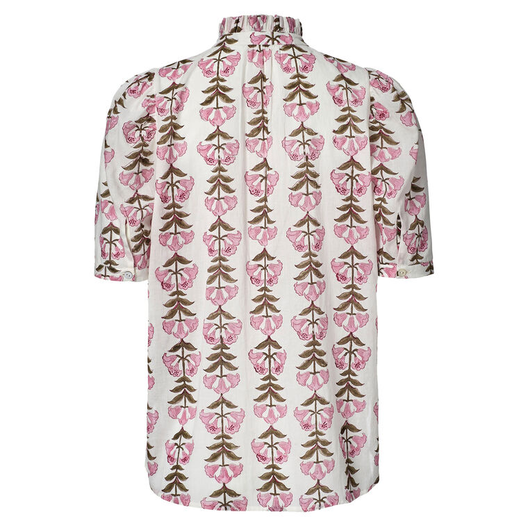 Winnie Trumpet Lily Shirt image number null