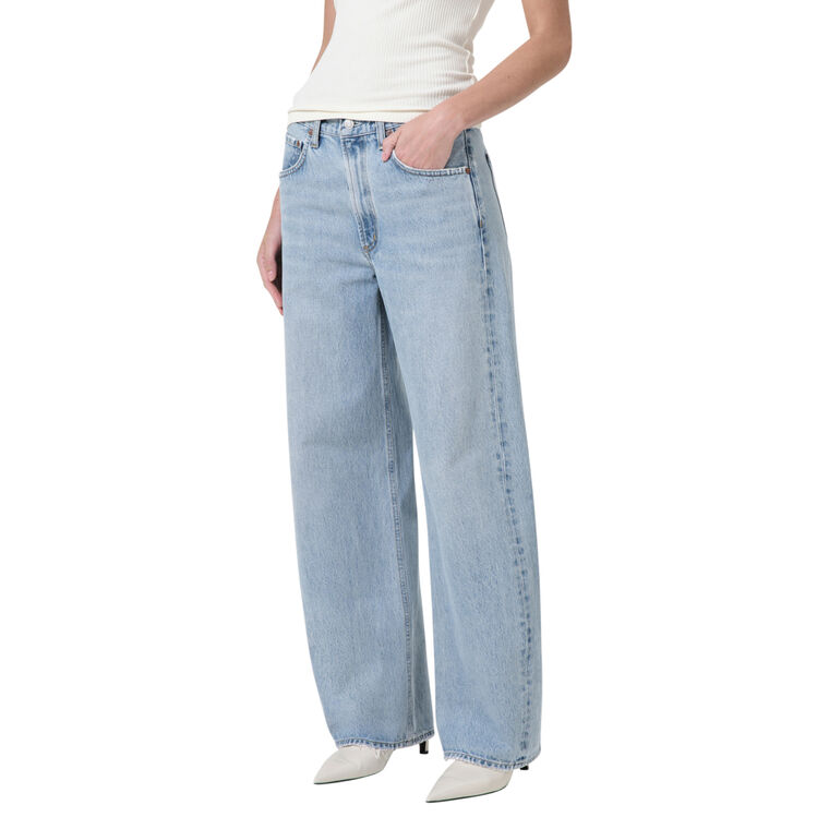 Low Curve Jean image number null