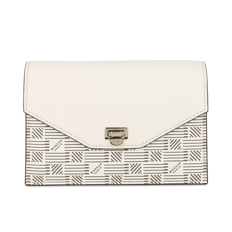 Crossbody With Flap image number null