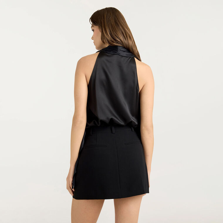 Louella Top image number null