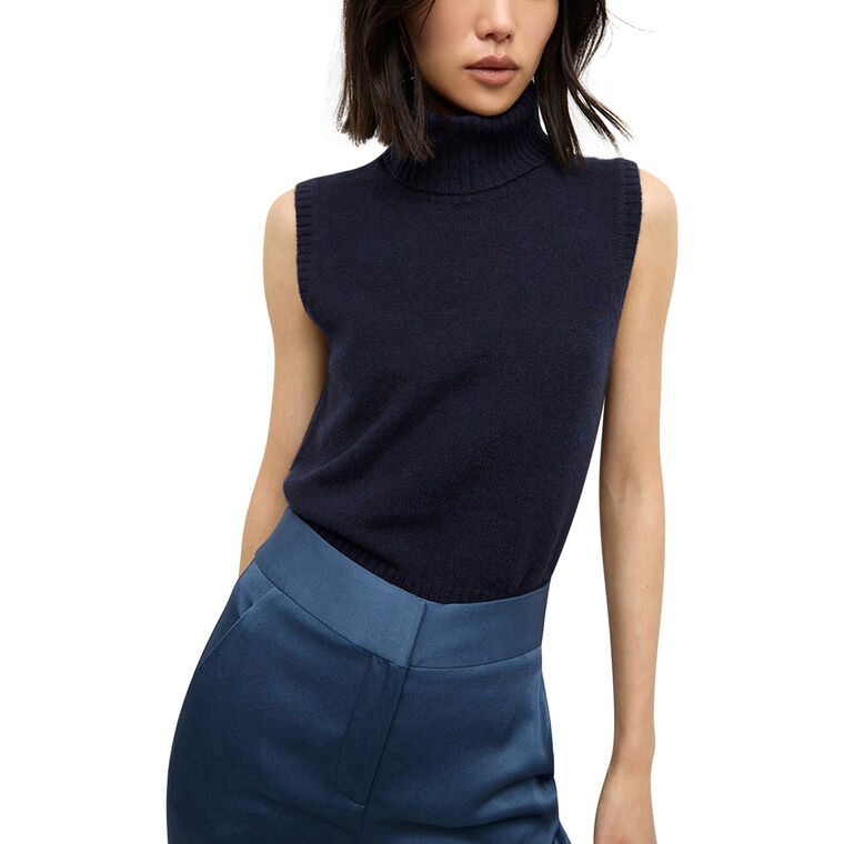 Mazzy Cashmere Turtleneck image number null