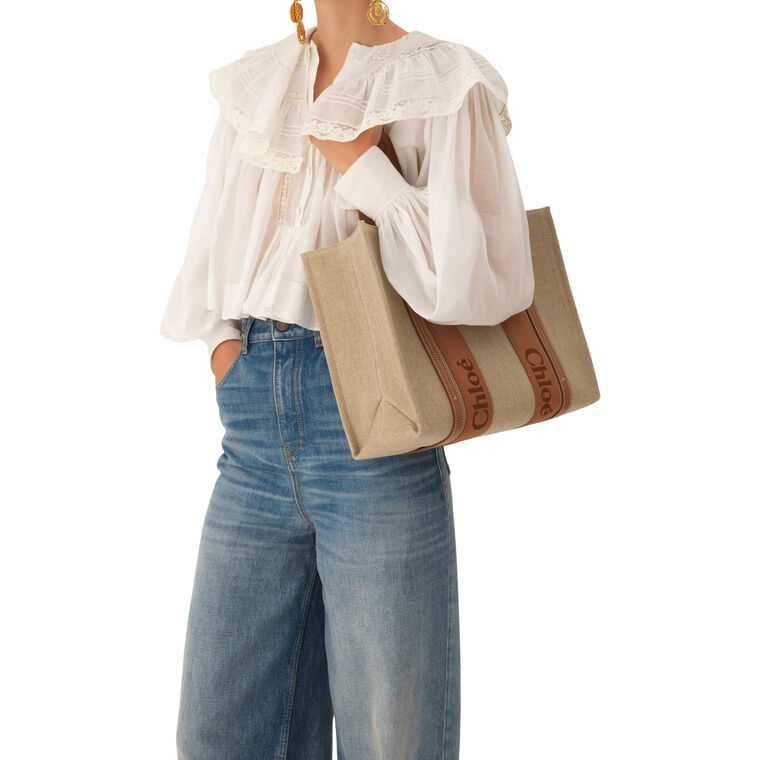 Woody Tote Bag image number null