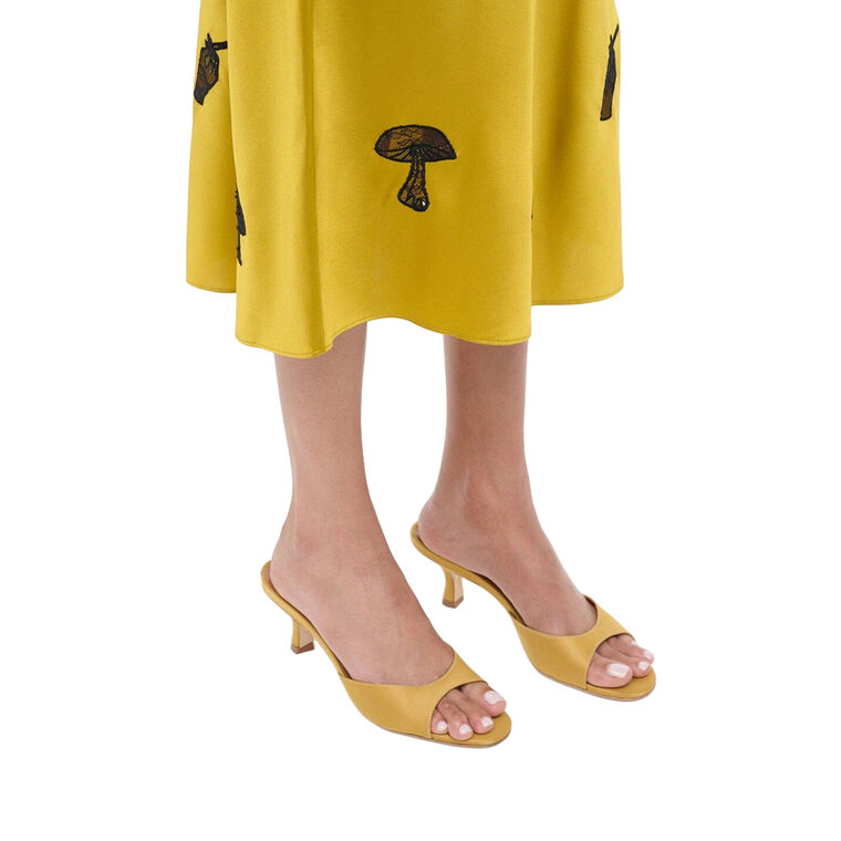 Brigitte Mule image number null