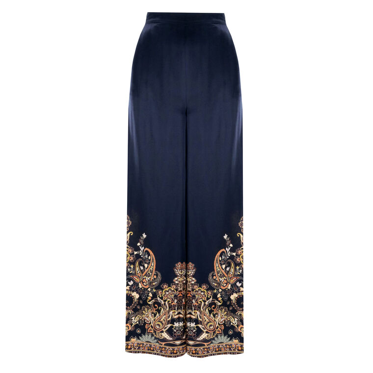 Marta Pant image number null