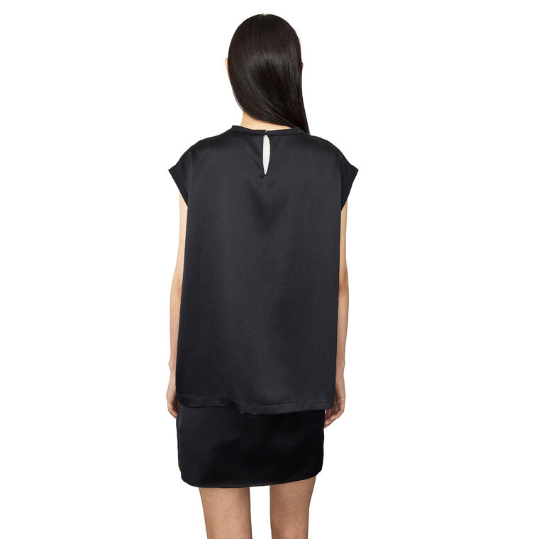 Round Neck Sleeveless Silk Top image number null