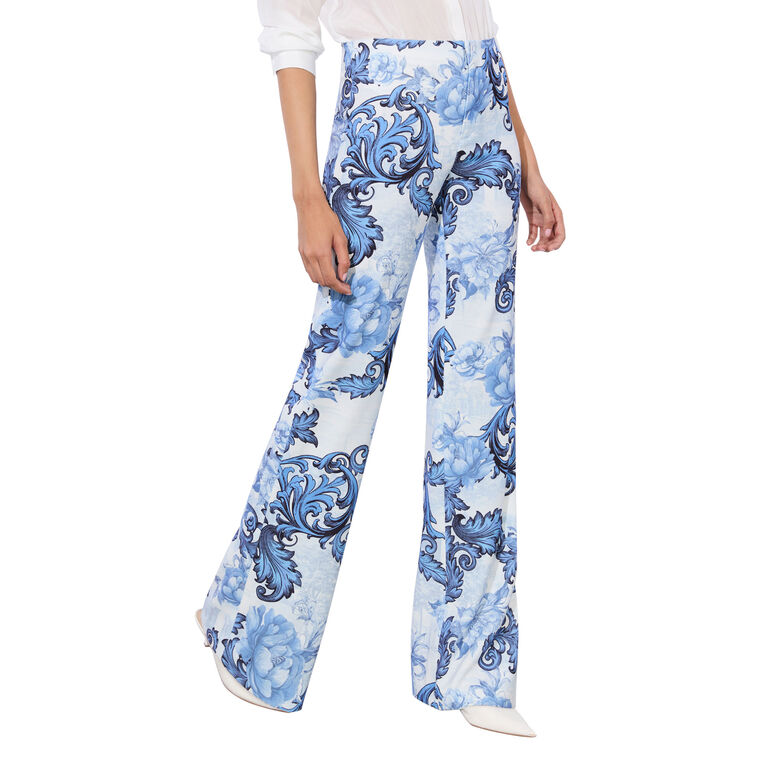 Teeny Fit And Flare Bootcut Pant image number null