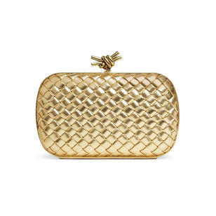 Knot Clutch