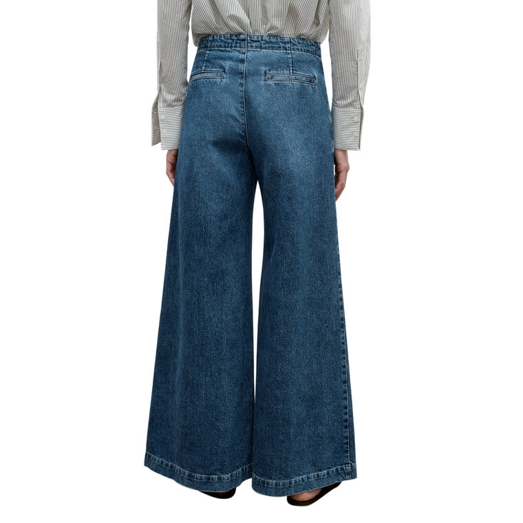Dancing In the Dark Ultra Wide-Leg Jeans image number null