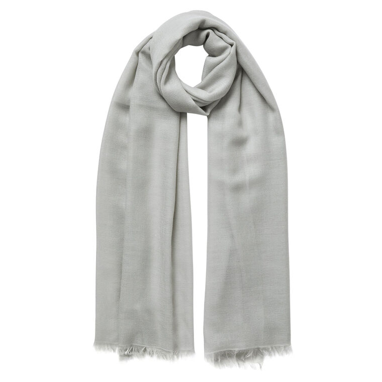 The Legere Fine Cashmere Scarf image number null