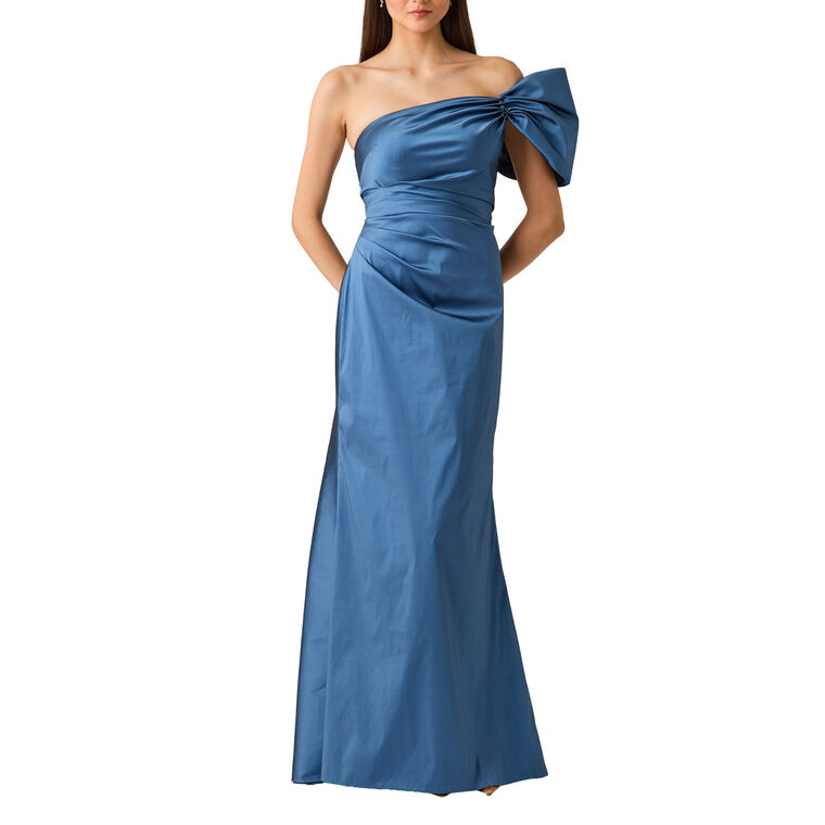 One-Shoulder Bow Column Gown image number null
