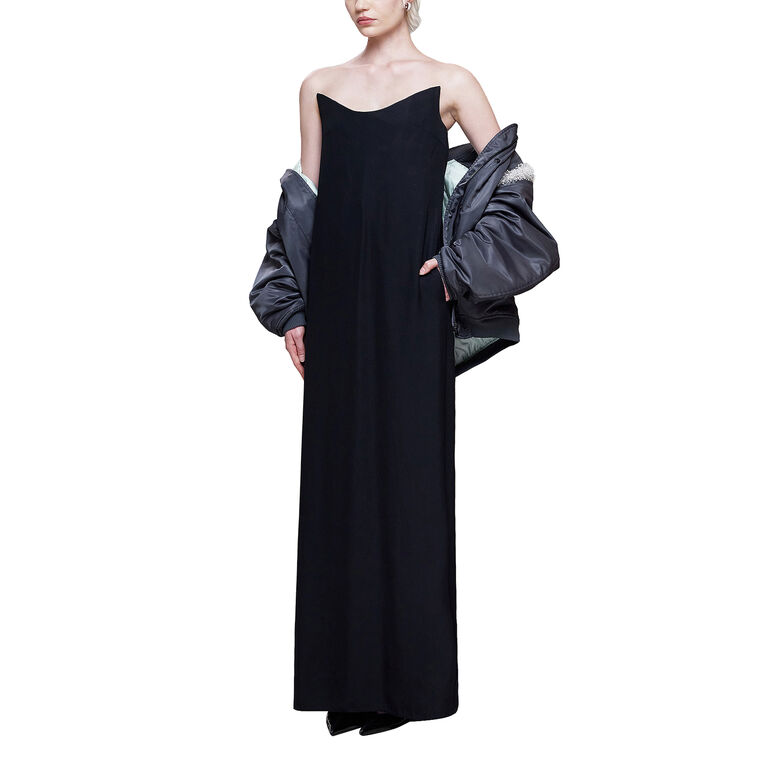 Sharp Neckline Bustier Crepe Satin Straight Fit Gown image number null