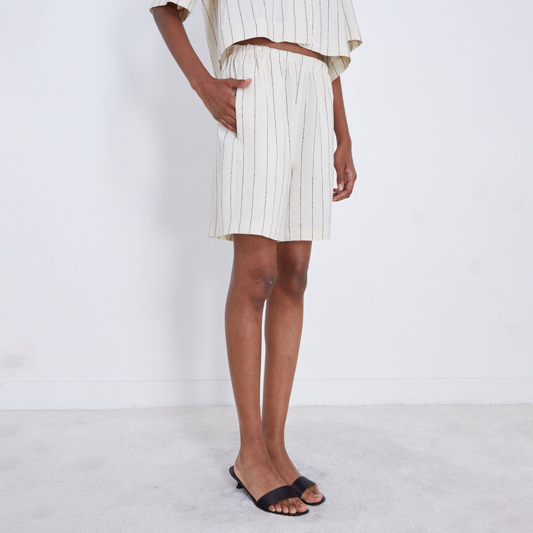 Hata Striped Twill Short image number null