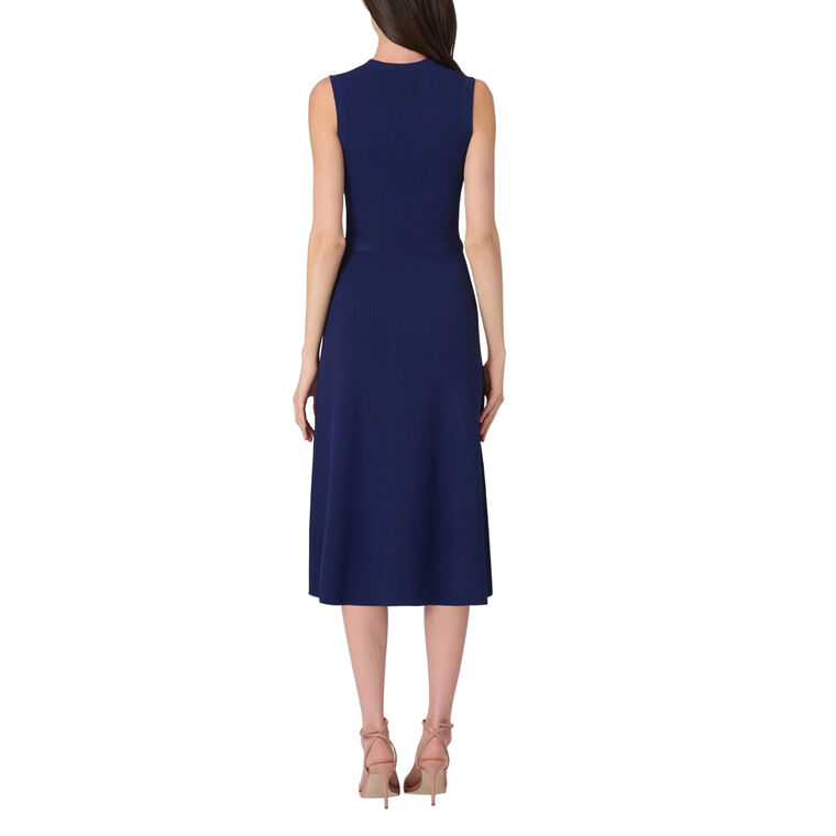 Fleur Sleeveless Buckle Detail Midi Dress image number null