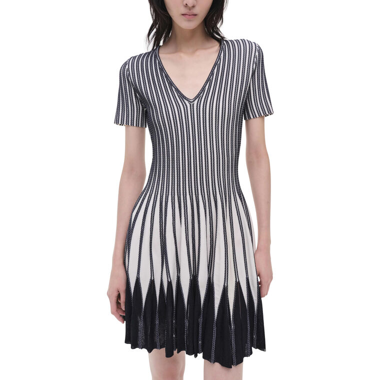 Beckett Short Sleeve V-Neck Knit Mini Dress image number null