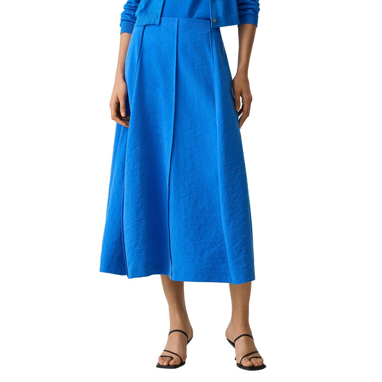 Curved Flare Skirt in Relaxed Silk image number null