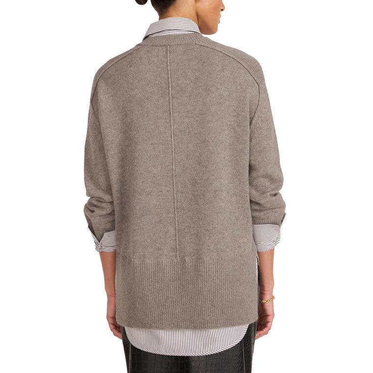 The Looker Layered V-Neck image number null