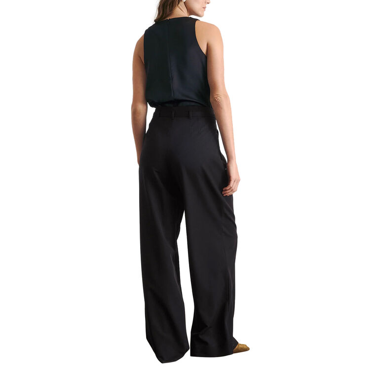 Clorinda Sleeveless Satin Top image number null