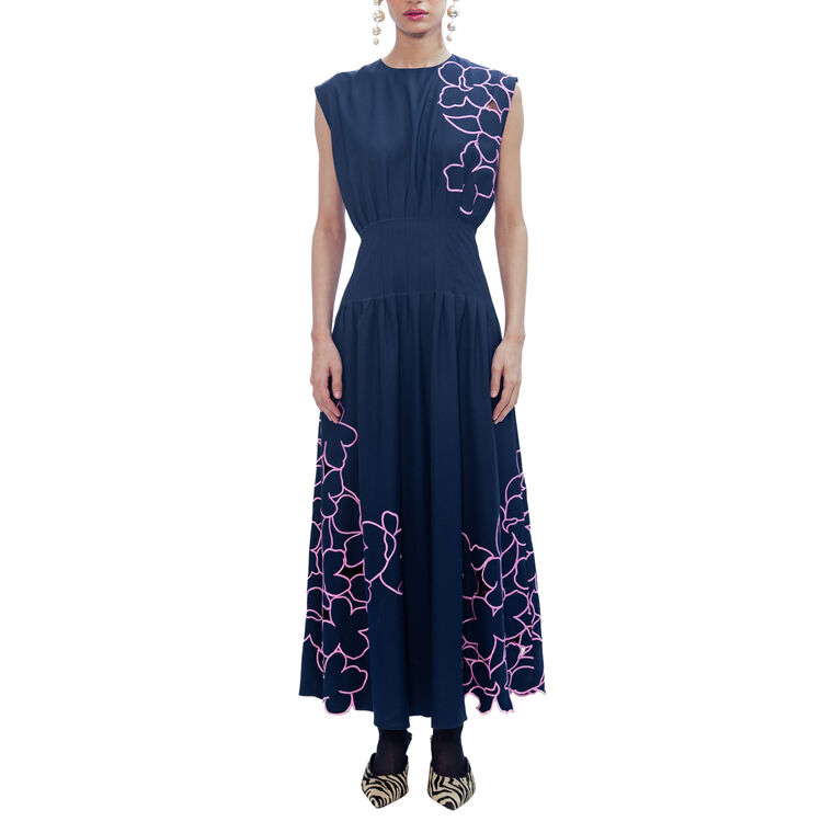 Caelis Sleeveless Midi Dress image number null