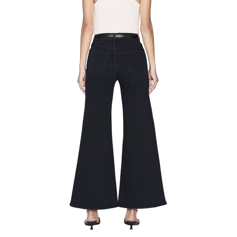 Le Palazzo Crop Jean image number null