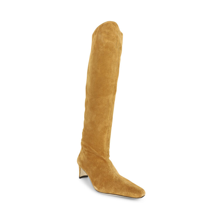 Wally Boot image number null