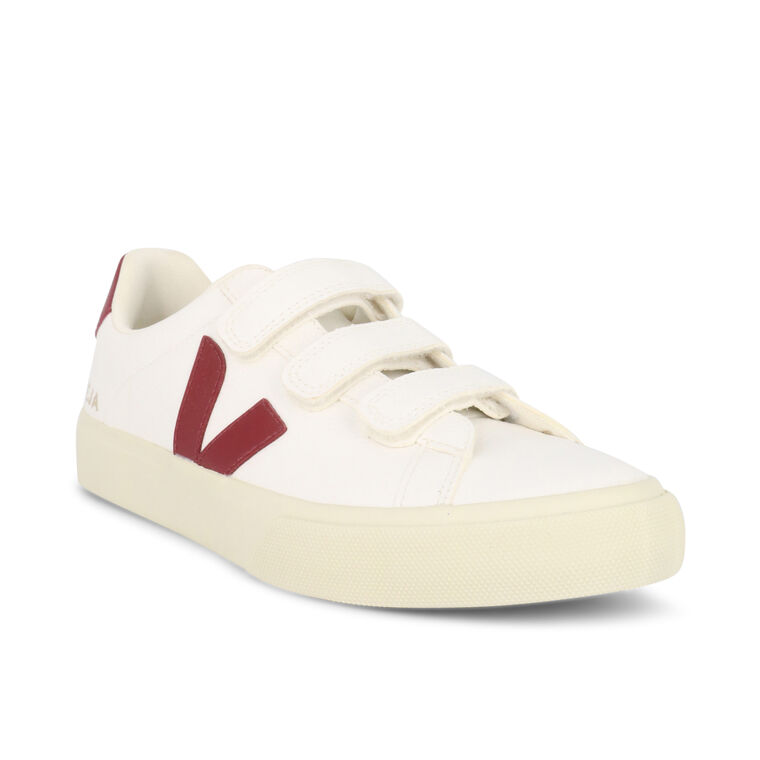 Recife Chromefree Leather Sneaker image number null