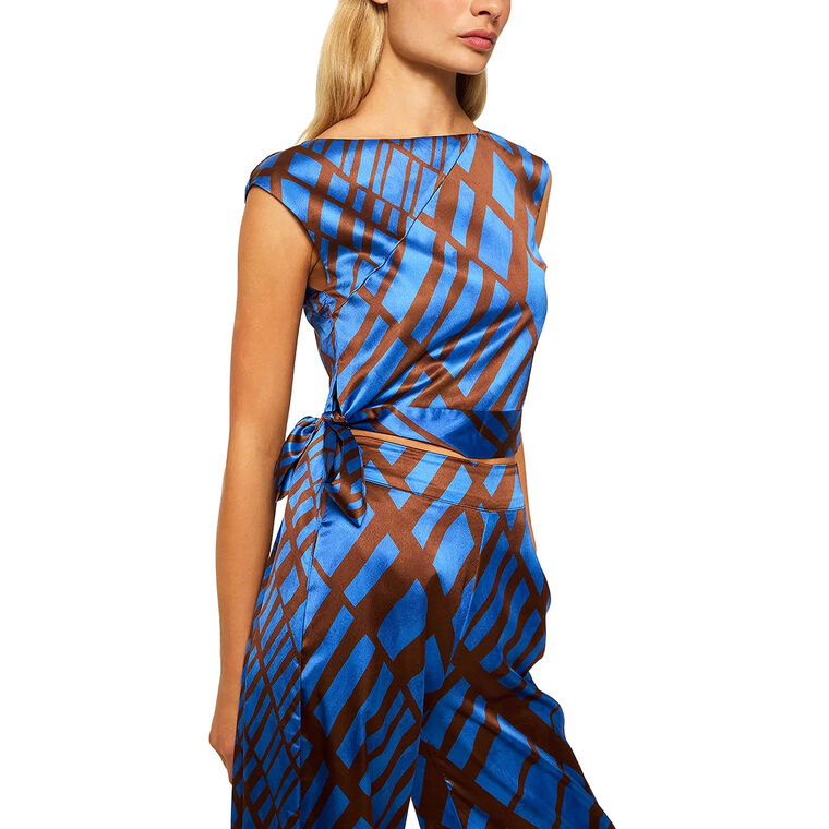 Abbi Sleeveless Boatneck Top image number null