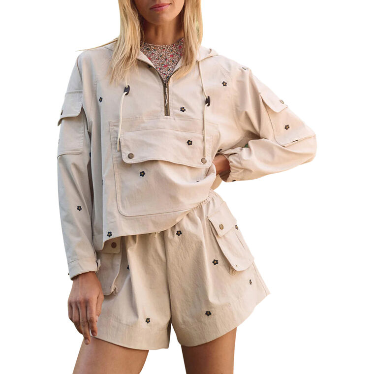 The Embroidery Cropped Trailhead Pullover image number null