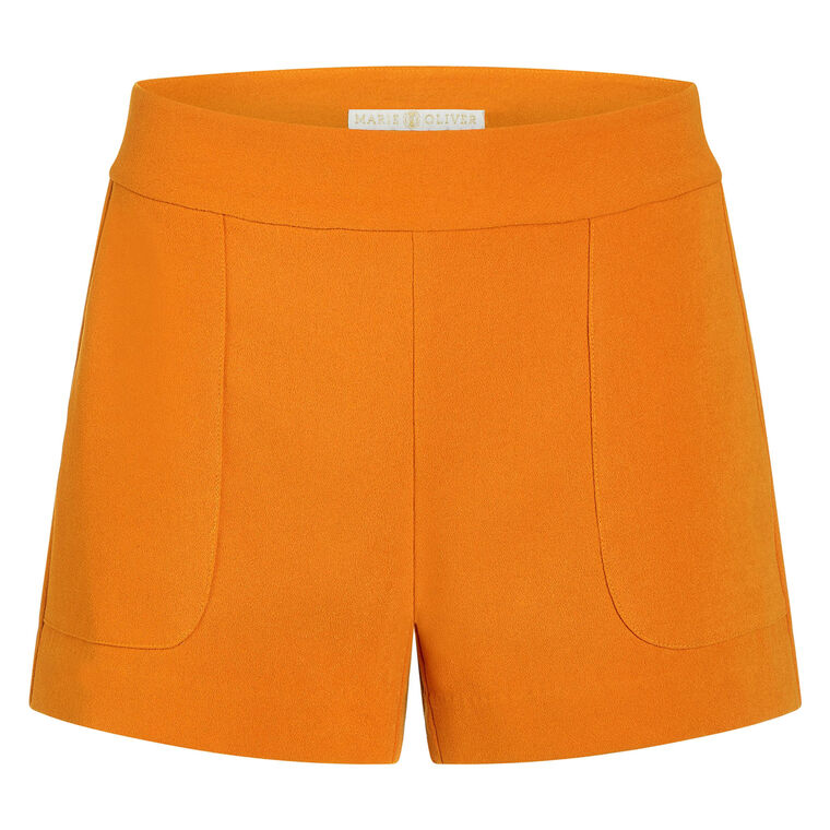 Mia Short image number null