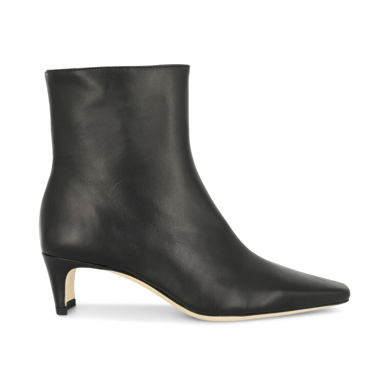 Wally Ankle Boot image number null