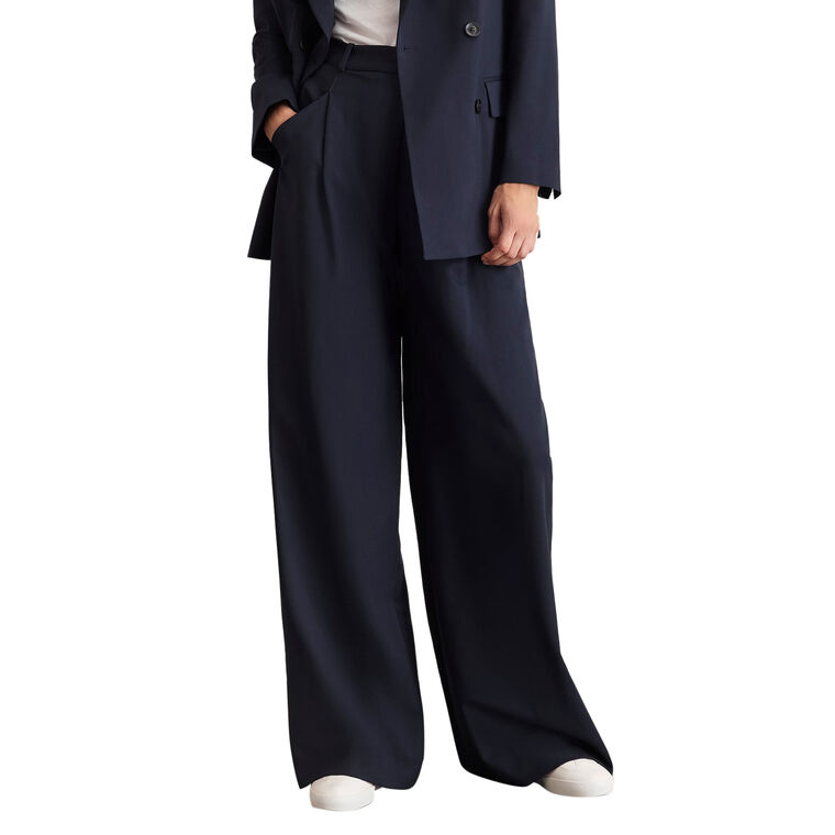 Adler Pant image number null