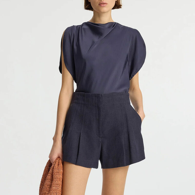 Bennett Linen Short image number null