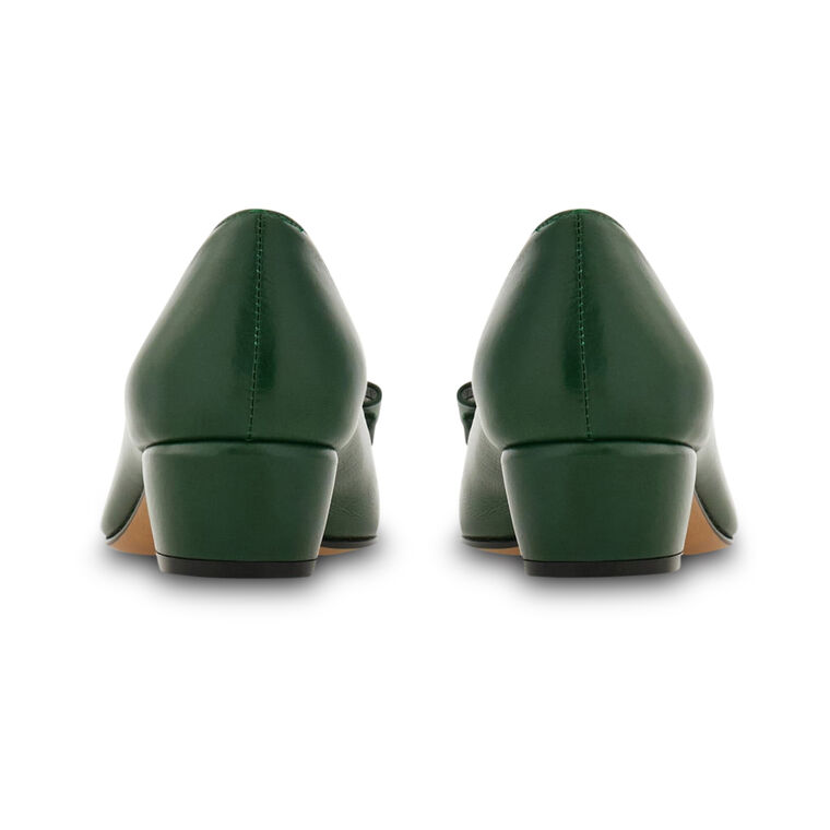 Vara Round Toe Pump image number null