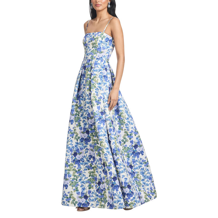 Beau Sleeveless Pleated Gown image number null