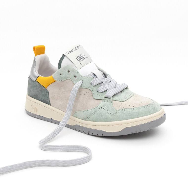 Phoenix Sneaker image number null