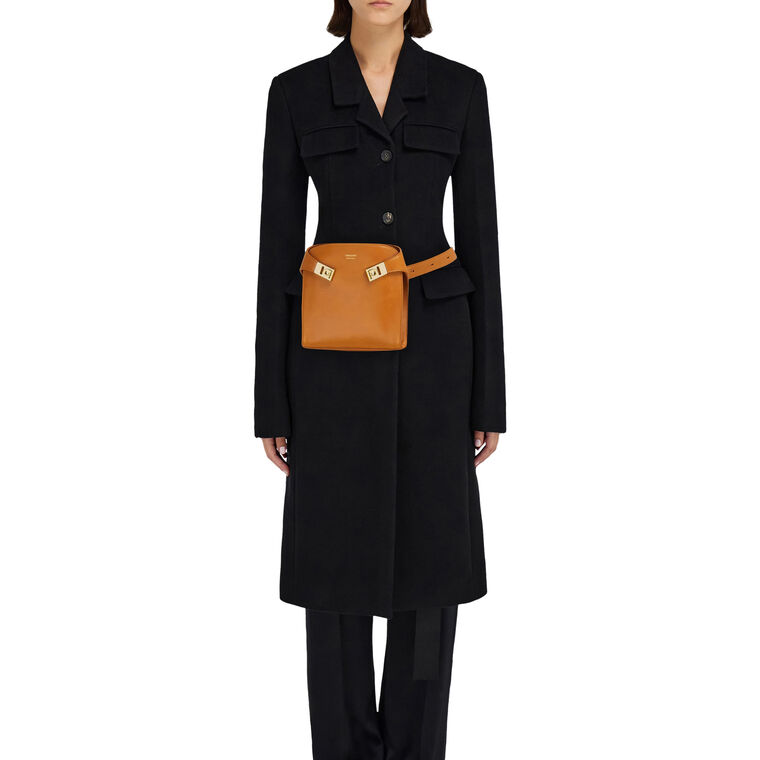 Hug Belt Bag image number null