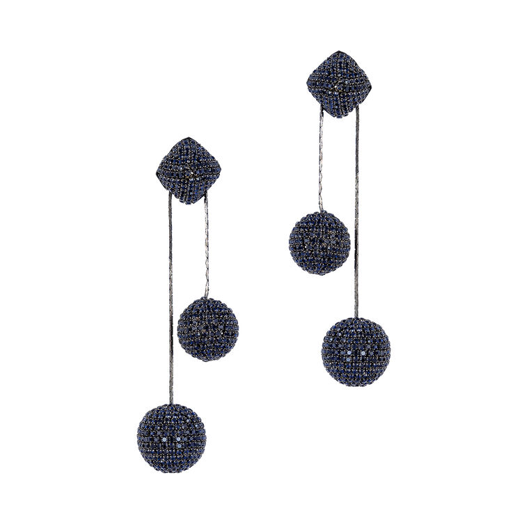 Taryn Earrings image number null